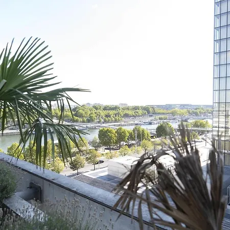 Appartamento Beautiful Designer Appt With Terrace On The Seine Parigi