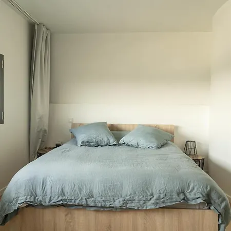 Beautiful Designer Appt With Terrace On The Seine Appartamento Parigi